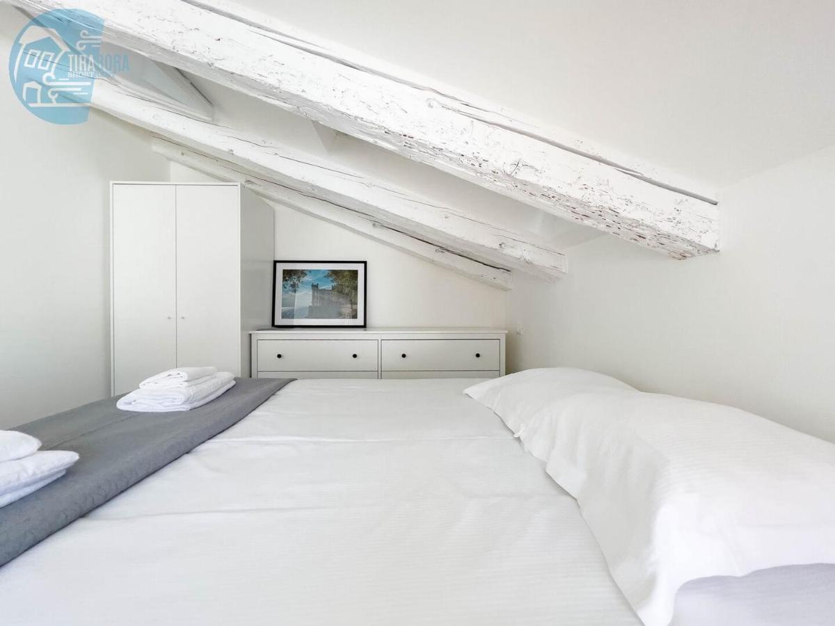 Corridoni 4c Tirabora Short Rent Apartment